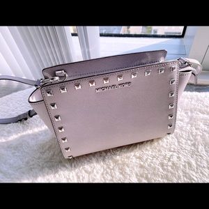 Small Michael kors Selma bag
